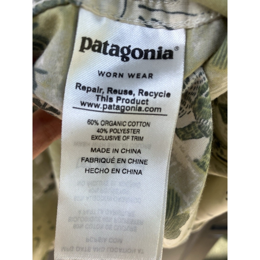 Patagonia Go-To Shirt XL Green Bear Mountain Moon Forest Organic Cotton 52691 - Picture 3 of 9